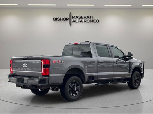 Used 2023 Ford F250 Lariat w/ Sport Appearance Package AWD/4WD image 5