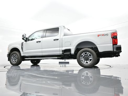 New 2025 Ford F250 XLT w/ 360-Degree Camera Package image 34