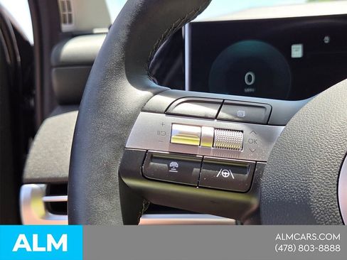 Used 2025 Hyundai Tucson Limited AWD/4WD image 26