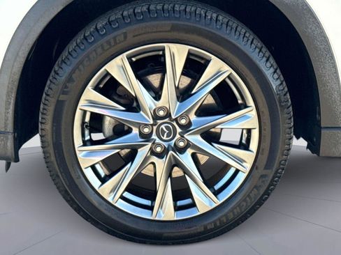 Used 2019 MAZDA CX-5 Signature image 10