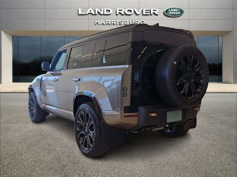 New 2026 Land Rover Defender 110 OCTA AWD/4WD image 4