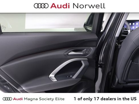 New 2026 Audi Q5 Premium image 21