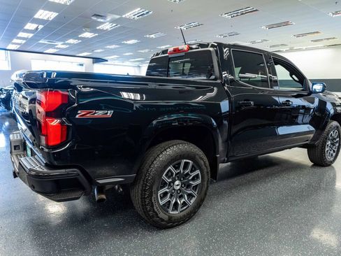 Used 2024 Chevrolet Colorado Z71 w/ Z71 Convenience Package 2 image 5