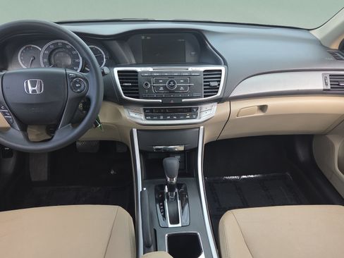 Used 2013 Honda Accord LX image 13