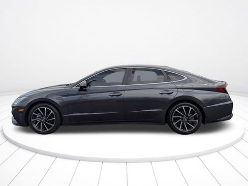 Used 2021 Hyundai Sonata Limited w/ Preferred Accessory Package FWD image 6