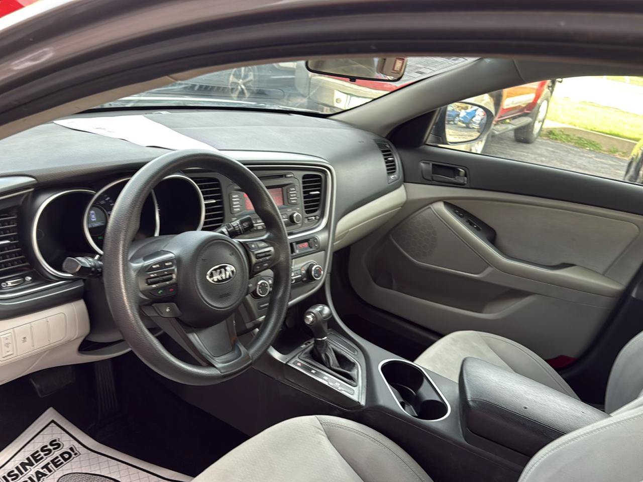 Used 2015 Kia Optima LX FWD image 14