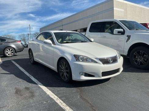 Used 2014 Lexus IS 250C image 5