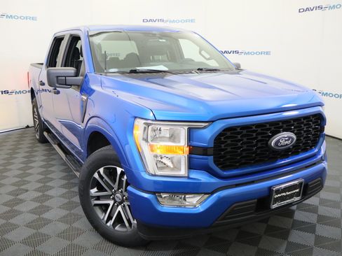 Used 2021 Ford F150 XL w/ STX Appearance Package RWD image 2