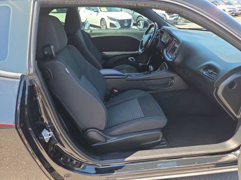 Used 2020 Dodge Challenger SXT RWD image 22