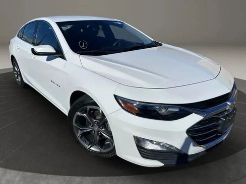 Used 2023 Chevrolet Malibu LT w/ Driver Confidence Package image 7