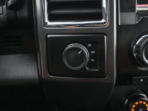 Used 2015 Ford F150 XLT w/ Equipment Group 302A Luxury image 36