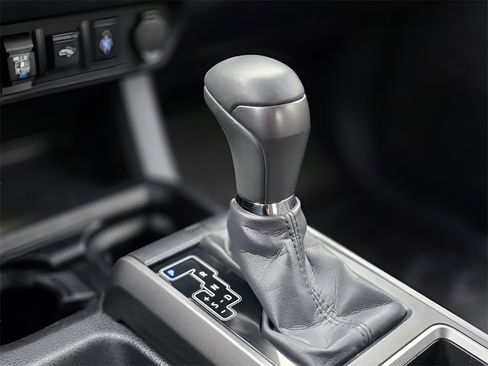 Used 2023 Toyota Tacoma TRD Off-Road w/ TRD Premium Off Road Package image 35