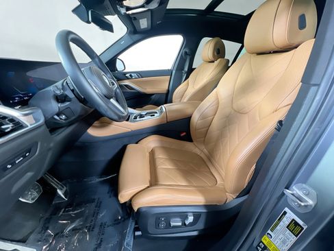 Used 2024 BMW X6 xDrive40i image 21
