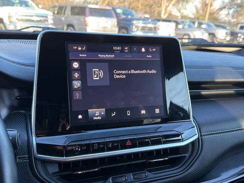 Used 2022 Jeep Compass Altitude w/ Convenience Group image 14