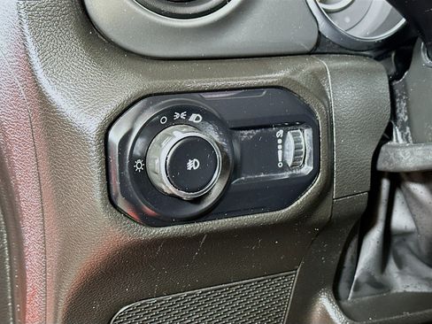 Used 2023 Jeep Wrangler Sport image 10