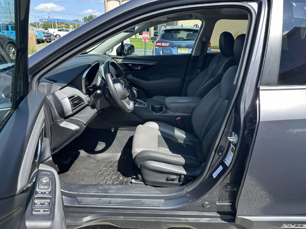 Certified 2023 Subaru Outback Onyx Edition AWD/4WD image 15