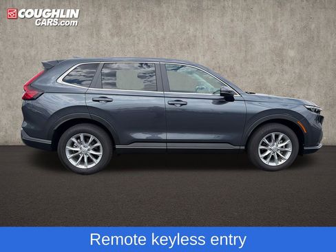 Used 2025 Honda CR-V EX image 10