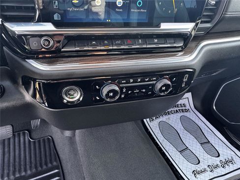 Used 2022 Chevrolet Silverado 1500 LT image 17