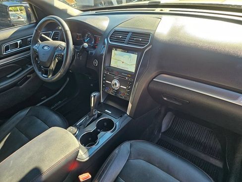 Used 2018 Ford Explorer Sport w/ Equipment Group 401A AWD/4WD image 33