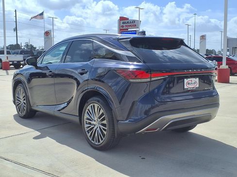 Used 2024 Lexus RX 350 w/ Convenience Package AWD/4WD image 2