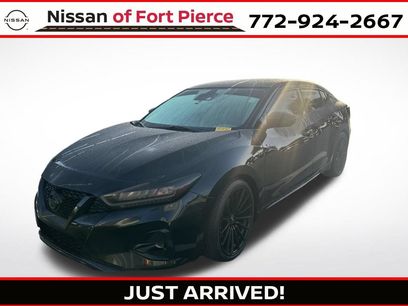 Used 2023 Nissan Maxima SV w/ Floor Mat Group