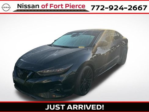 Used 2023 Nissan Maxima SV w/ Floor Mat Group FWD image 1