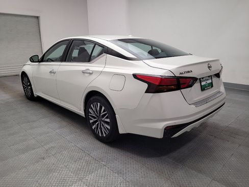 Used 2023 Nissan Altima 2.5 SV FWD image 5