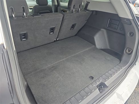 Used 2018 GMC Terrain SLE image 6