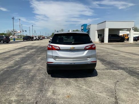 Used 2018 Chevrolet Equinox Premier FWD image 8