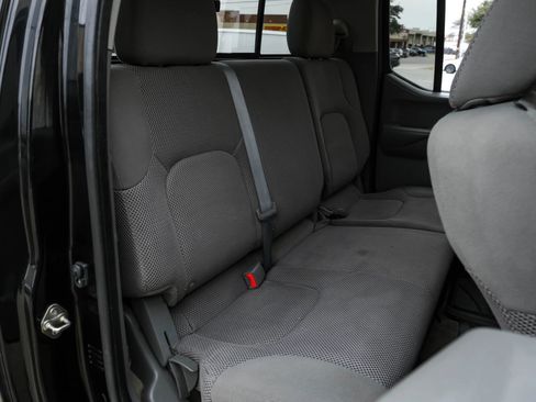 Used 2016 Nissan Frontier SV w/ SV Value Truck Package image 29