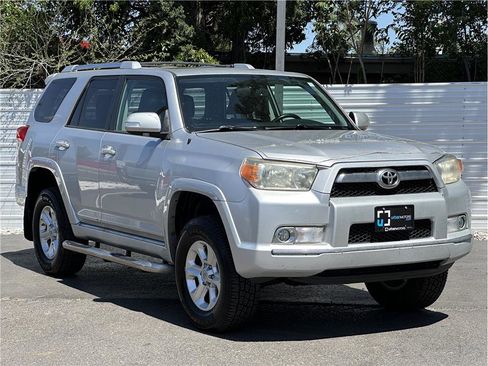 Used 2011 Toyota 4Runner SR5 w/ Premium Pkg w/Leather AWD/4WD image 8