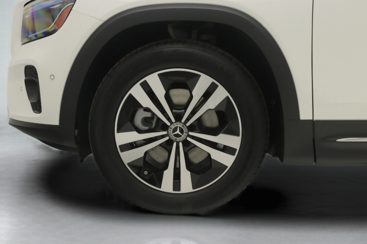 New 2026 Mercedes-Benz GLB 250 image 11