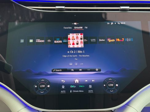 Used 2022 Mercedes-Benz EQS AMG 4MATIC image 27