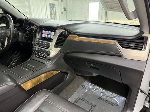 Used 2017 GMC Yukon Denali AWD/4WD image 46