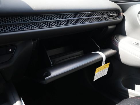 New 2026 Honda HR-V Sport image 27