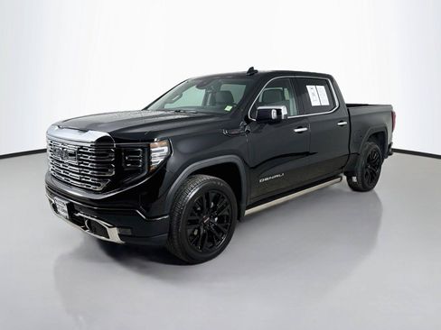 Used 2026 GMC Sierra 1500 Denali w/ Denali Reserve Package AWD/4WD image 9