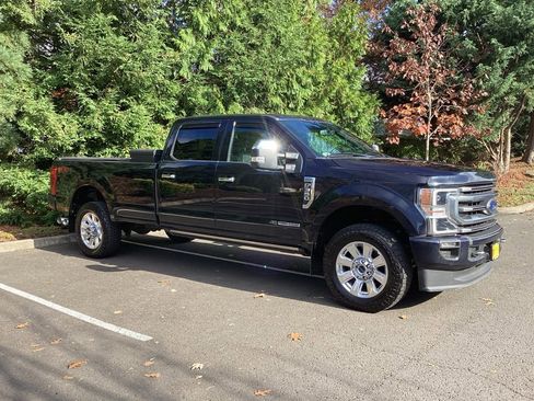 Used 2021 Ford F350 Platinum image 9