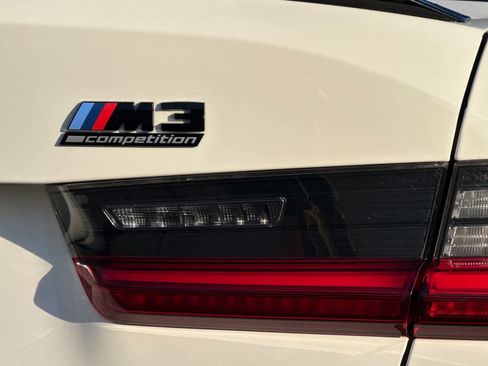 Used 2024 BMW M3 Competition w/ Executive Package image 33