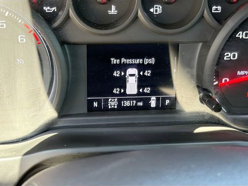 Used 2024 Chevrolet Silverado 1500 Custom Trail Boss image 12