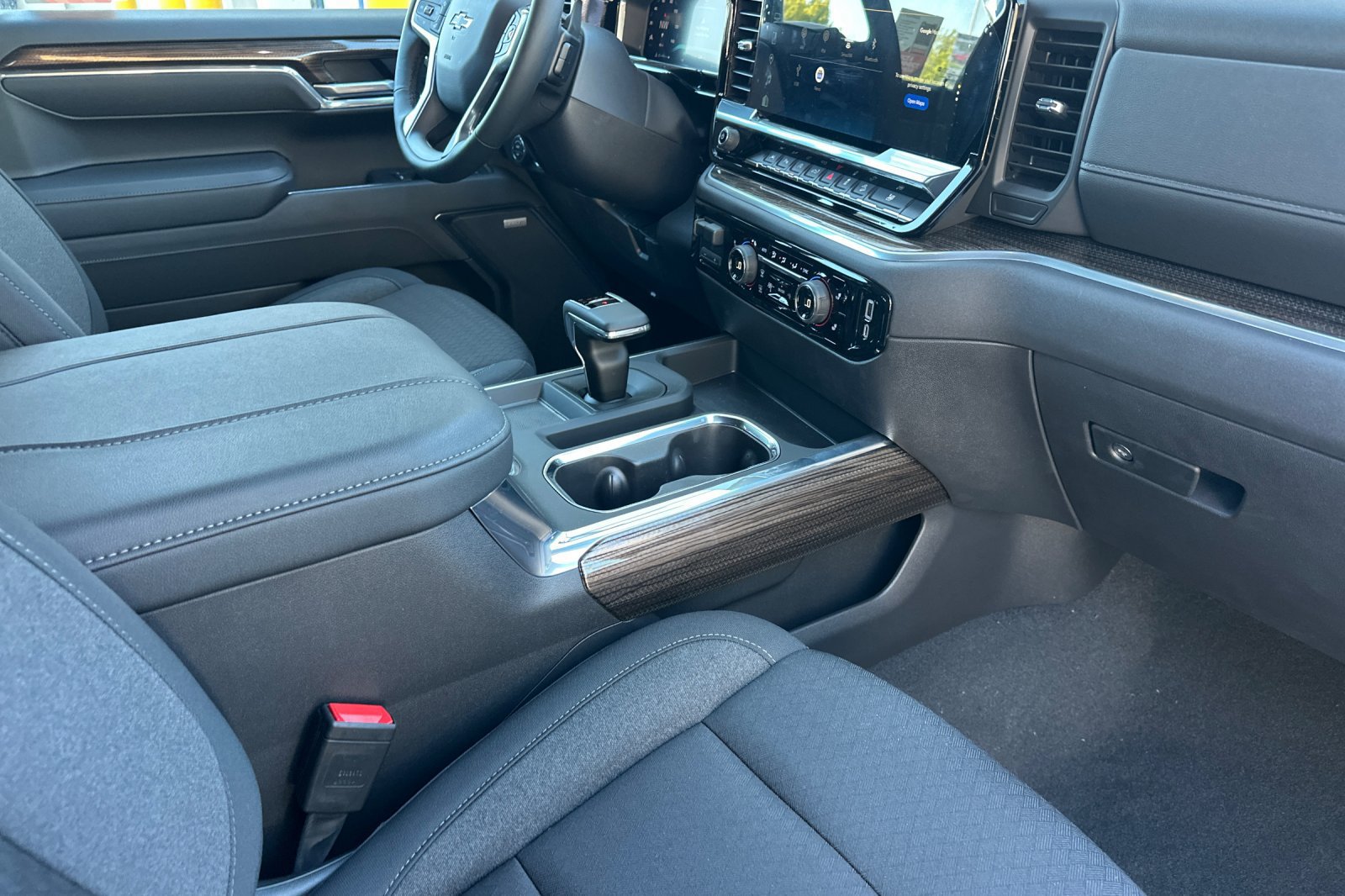 New 2026 Chevrolet Silverado 1500 RST w/ Z71 Off-Road Package AWD/4WD image 16