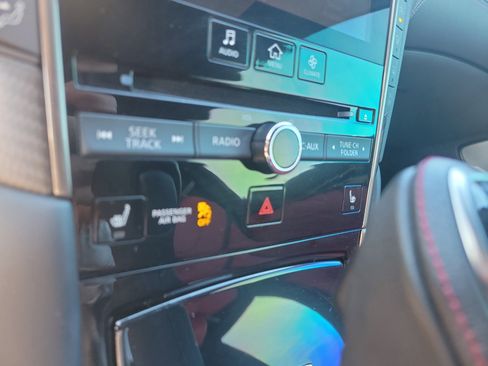 Certified 2022 INFINITI Q60 Red Sport 400 w/ Carbon Fiber Package image 24