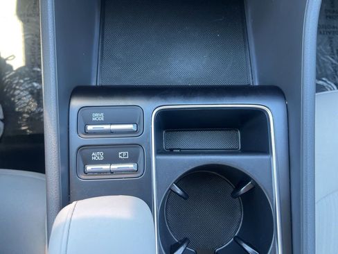 Used 2025 Hyundai Sonata SEL FWD image 43