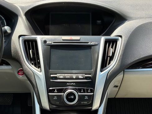 Used 2015 Acura TLX FWD image 26