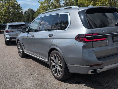 Used 2024 BMW X7 xDrive40i w/ Premium Package AWD/4WD image 3