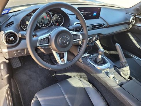 Used 2024 MAZDA MX-5 Miata RF Grand Touring w/ Weather Package image 18
