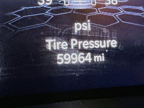 Used 2022 Jeep Compass Latitude w/ Sun and Sound Group AWD/4WD image 19