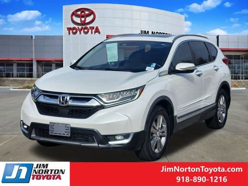 Used 2019 Honda CR-V Touring image 3