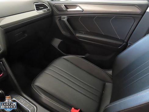 Used 2022 Volkswagen Tiguan SE FWD image 20