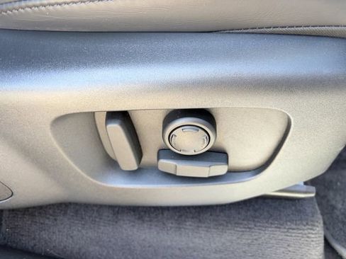 Used 2022 Land Rover Range Rover Sport HSE Silver Edition image 19