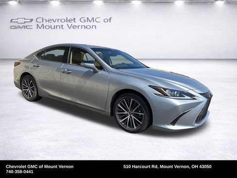 Used 2025 Lexus ES 350 w/ Premium Package image 9